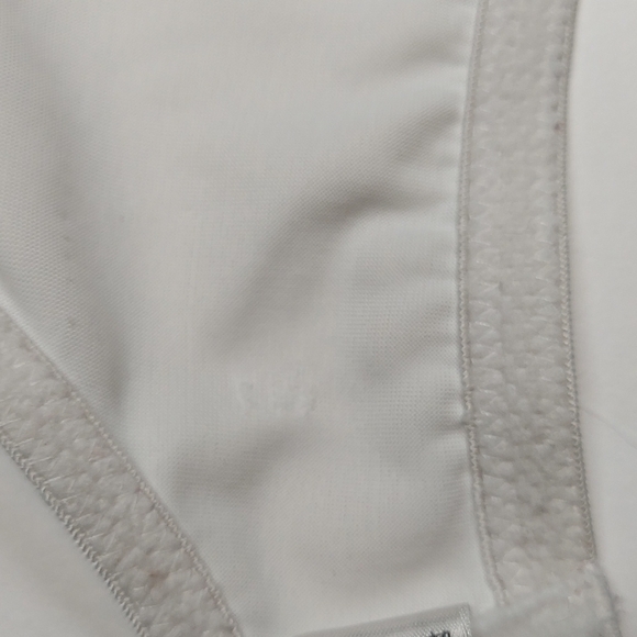 Lilyette Comfort Lace Minimizer White Women’s Bra 40D - Picture 7 of 7